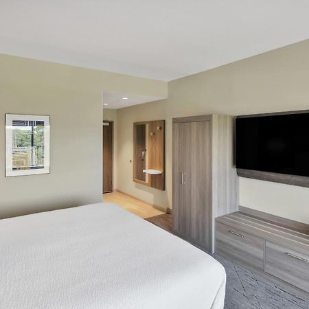 Holiday Inn Express & Suites Fort Walton Beach - Eglin Area By Ihg Esterno foto