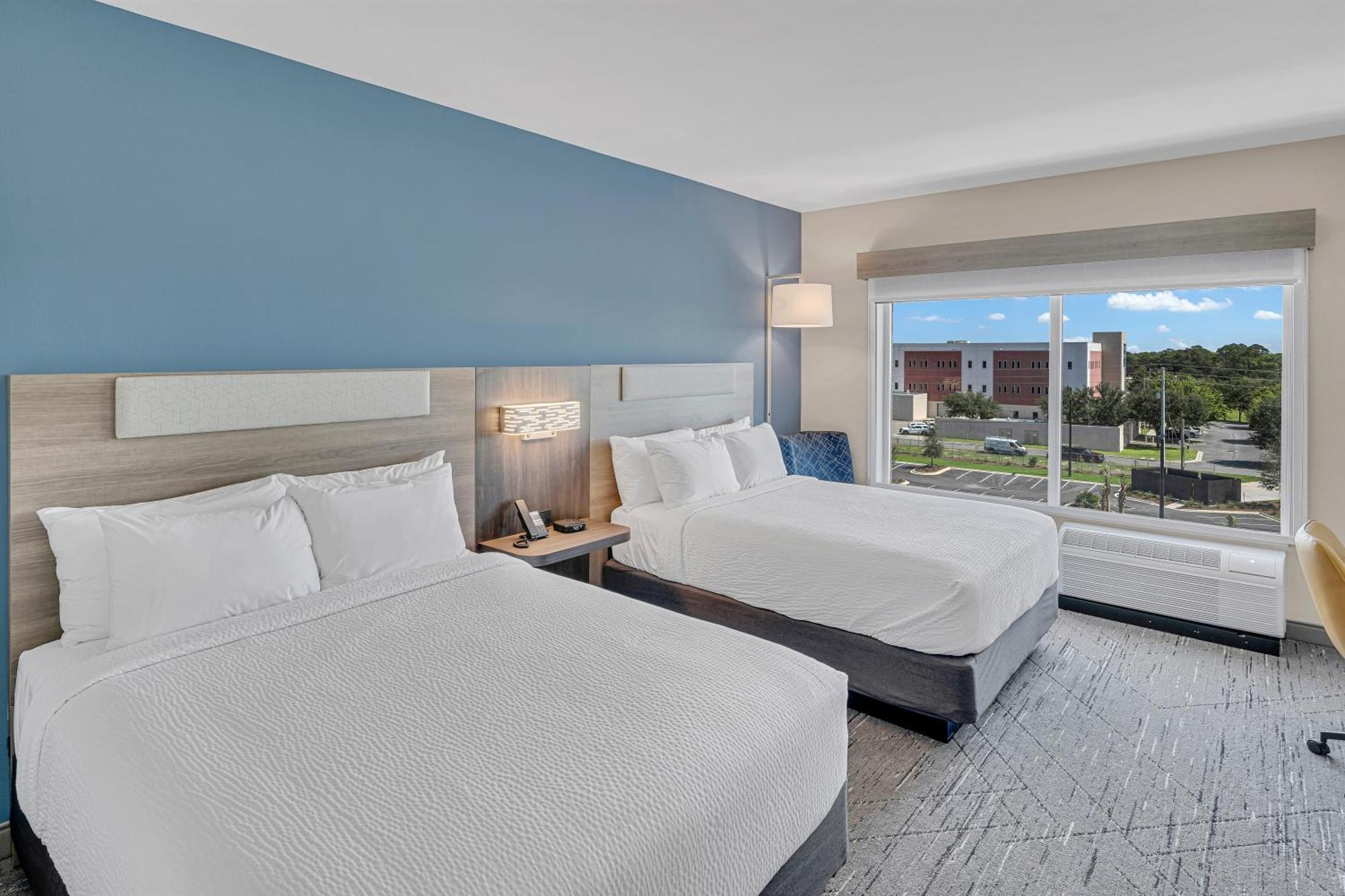 Holiday Inn Express & Suites Fort Walton Beach - Eglin Area By Ihg Esterno foto